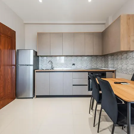 Apartment Summer D&a *