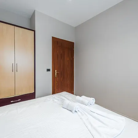 Apartment Summer D&a *