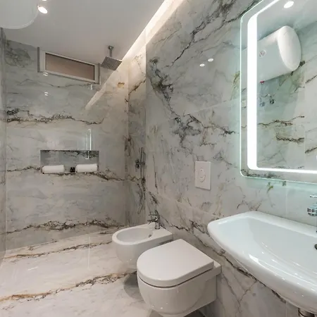 Summer D&a Apartment *