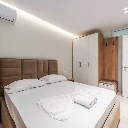 Summer D&a Apartment *