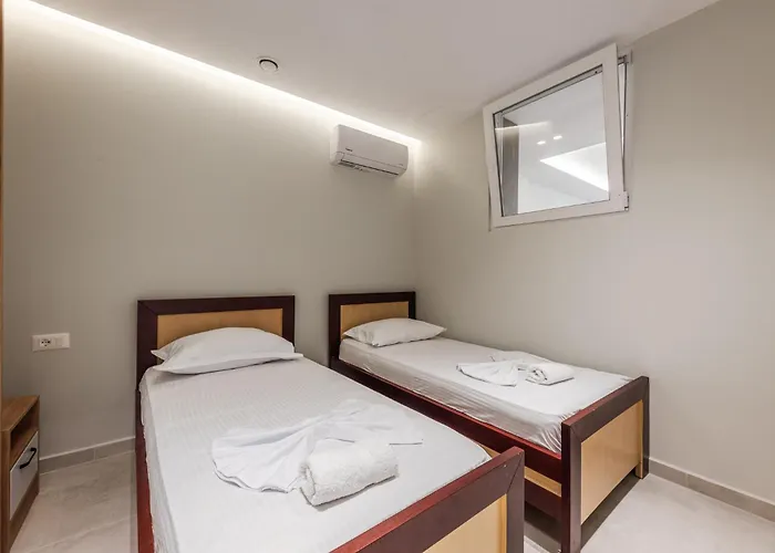 Summer D&a Golem (Tirana)